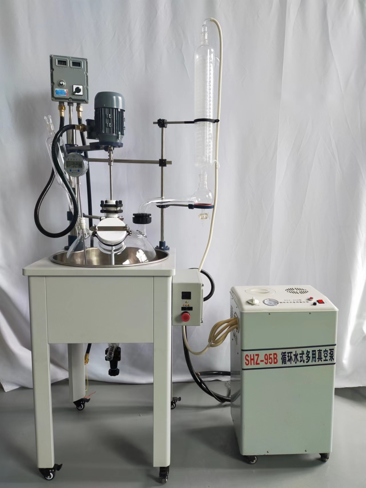 國產(chǎn)單層玻璃反應(yīng)釜哪家質(zhì)量好，性價比高